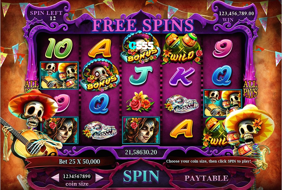 G555 casino presented on mobile device in Pakistan with slots and live games
